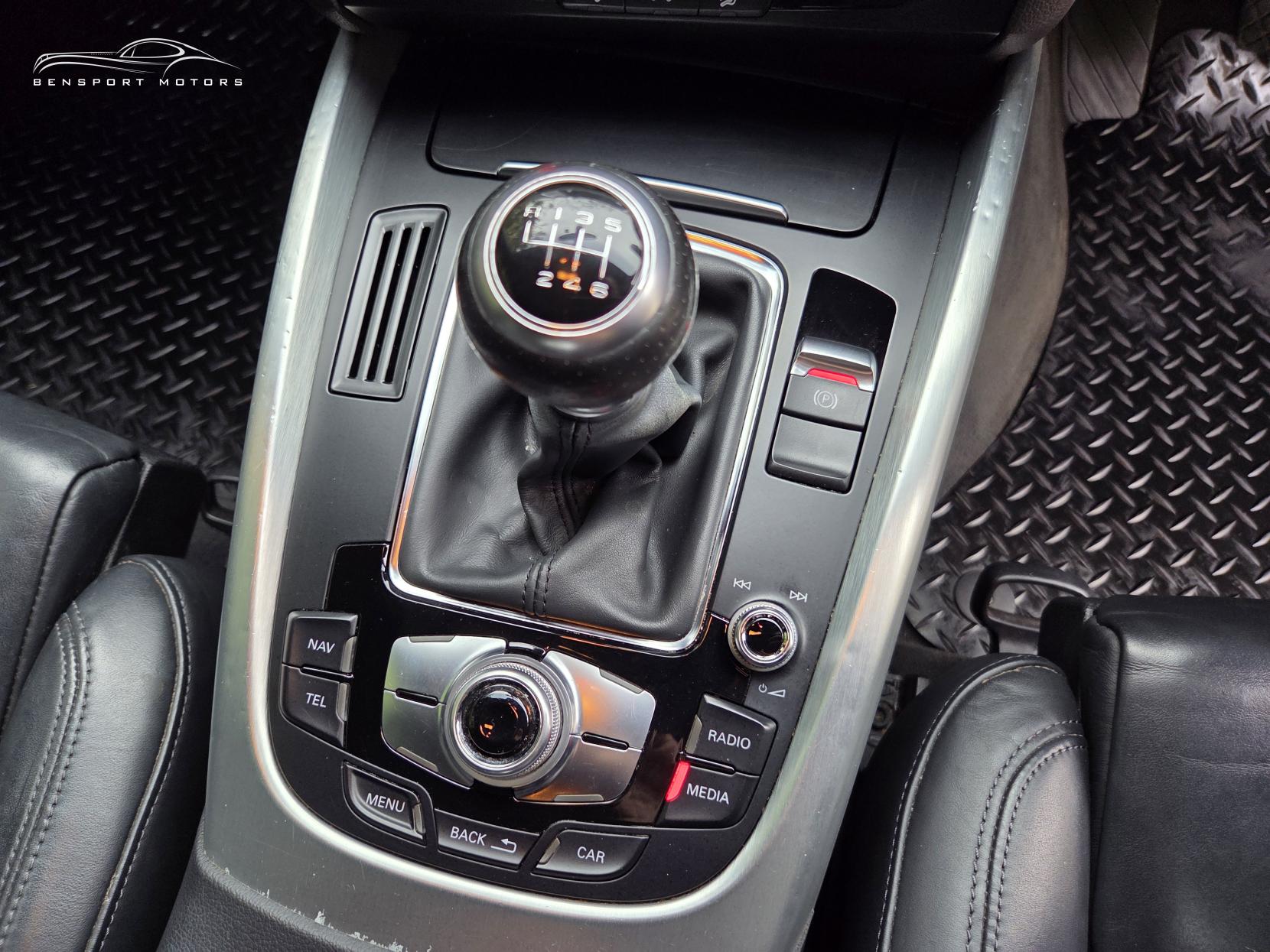 Audi Q5 2.0 TDI S line Plus SUV 5dr Diesel Manual quattro Euro 5 (s/s) (177 ps)