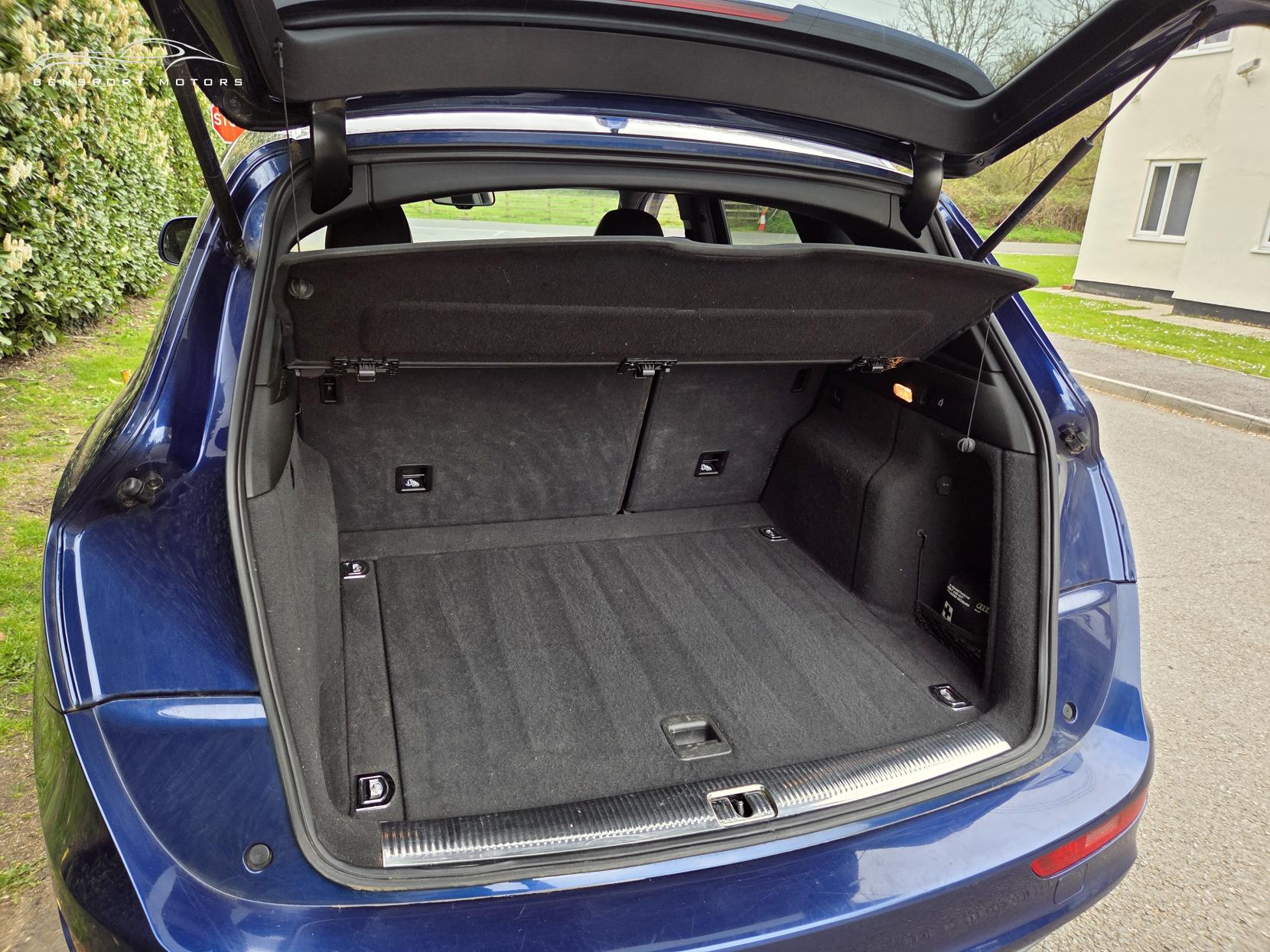 Audi Q5 2.0 TDI S line Plus SUV 5dr Diesel Manual quattro Euro 5 (s/s) (177 ps)