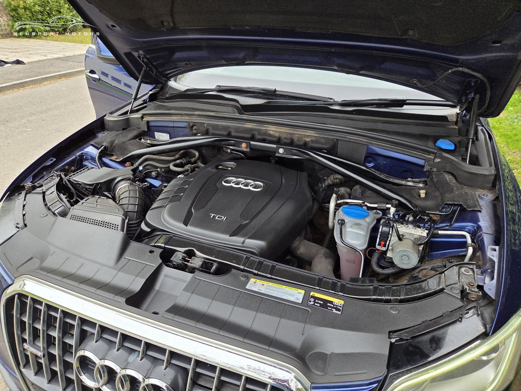 Audi Q5 2.0 TDI S line Plus SUV 5dr Diesel Manual quattro Euro 5 (s/s) (177 ps)