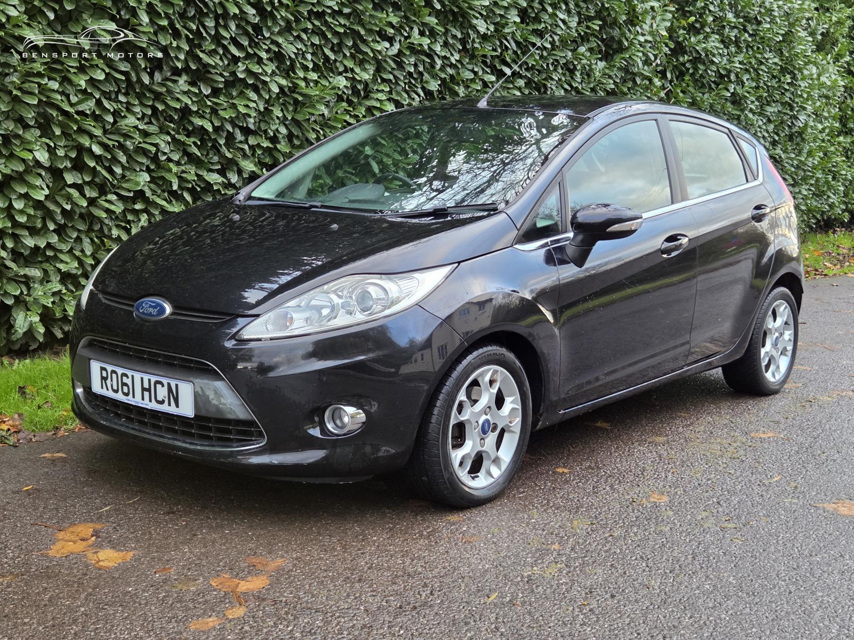 Ford Fiesta 1.4 Zetec Hatchback 5dr Petrol Automatic (154 g/km, 94 bhp)