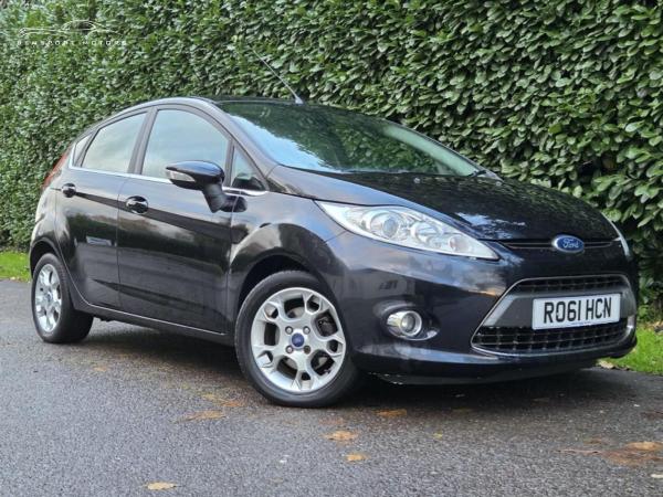 Ford Fiesta 1.4 Zetec Hatchback 5dr Petrol Automatic (154 g/km, 94 bhp)