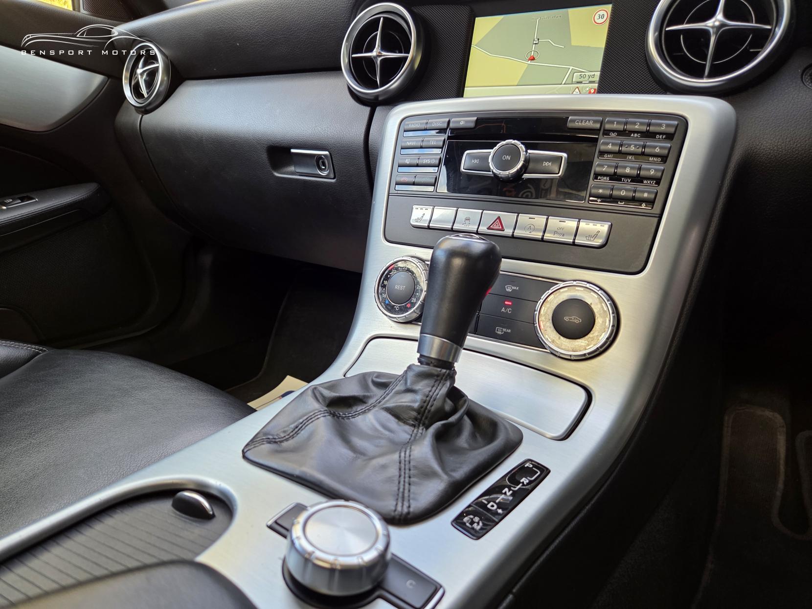 Mercedes-Benz SLK 2.1 SLK250 CDI AMG Sport Convertible 2dr Diesel G-Tronic+ Euro 5 (s/s) (204 ps)