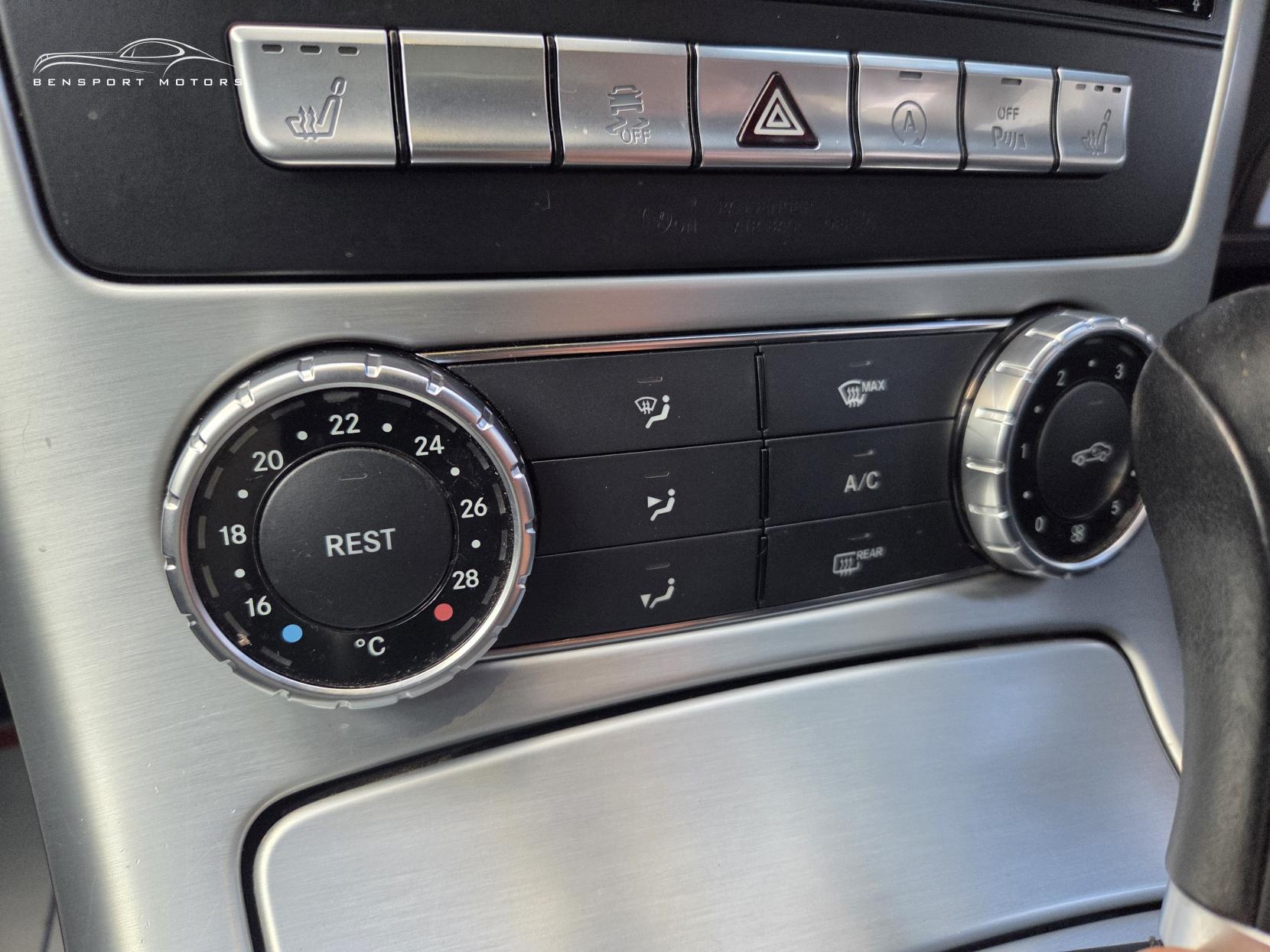 Mercedes-Benz SLK 2.1 SLK250 CDI AMG Sport Convertible 2dr Diesel G-Tronic+ Euro 5 (s/s) (204 ps)