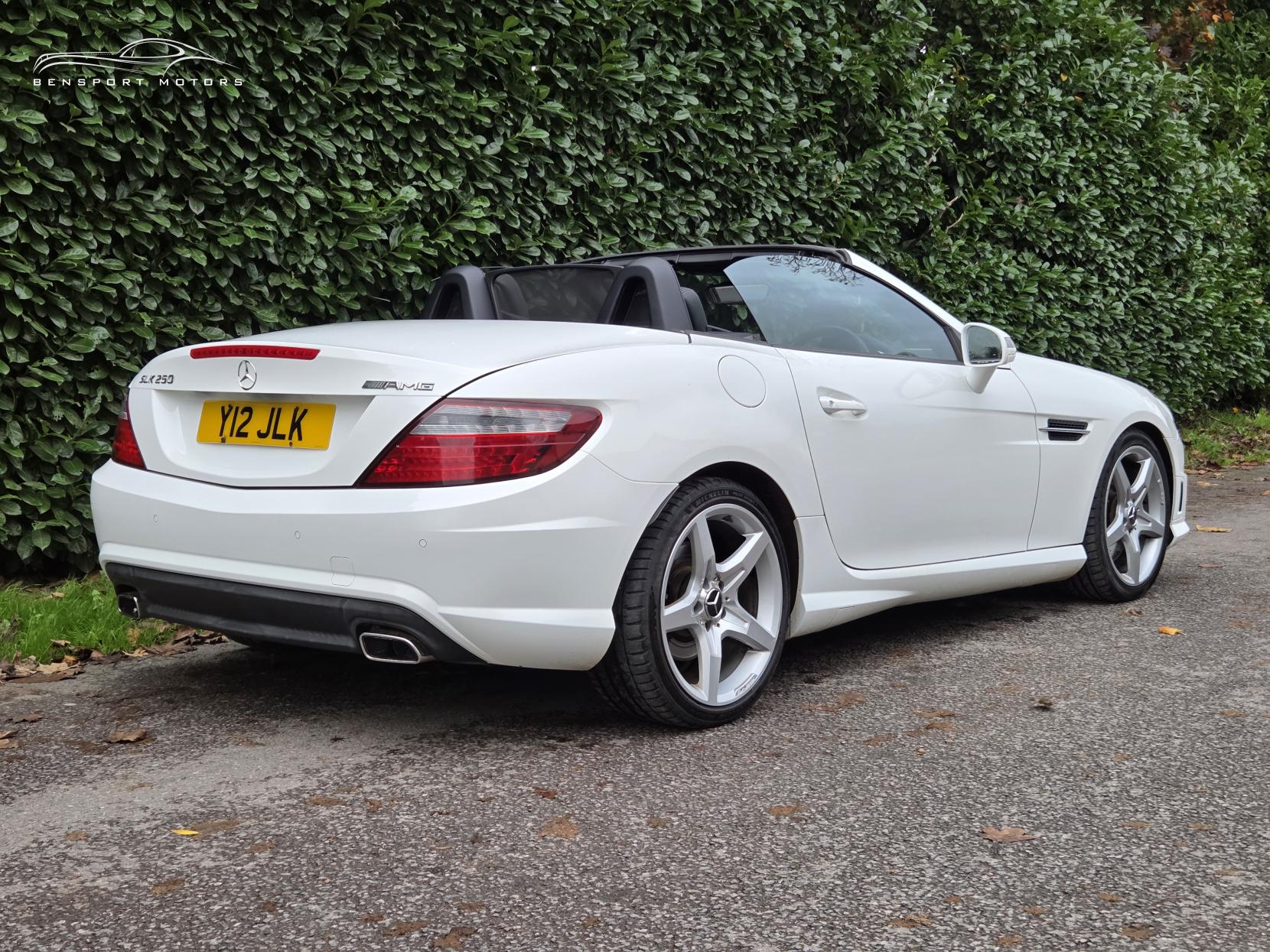 Mercedes-Benz SLK 2.1 SLK250 CDI AMG Sport Convertible 2dr Diesel G-Tronic+ Euro 5 (s/s) (204 ps)