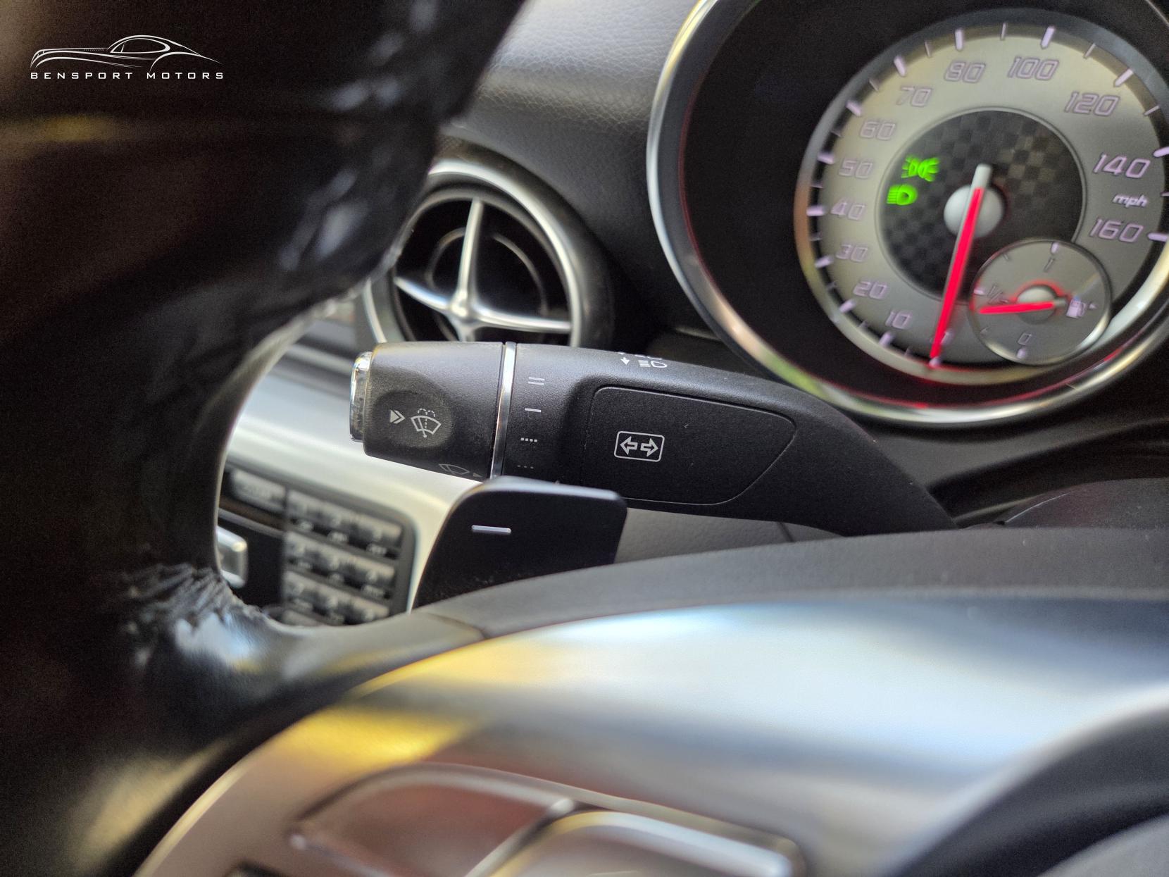 Mercedes-Benz SLK 2.1 SLK250 CDI AMG Sport Convertible 2dr Diesel G-Tronic+ Euro 5 (s/s) (204 ps)