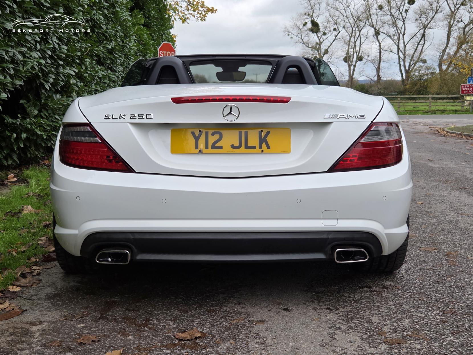 Mercedes-Benz SLK 2.1 SLK250 CDI AMG Sport Convertible 2dr Diesel G-Tronic+ Euro 5 (s/s) (204 ps)