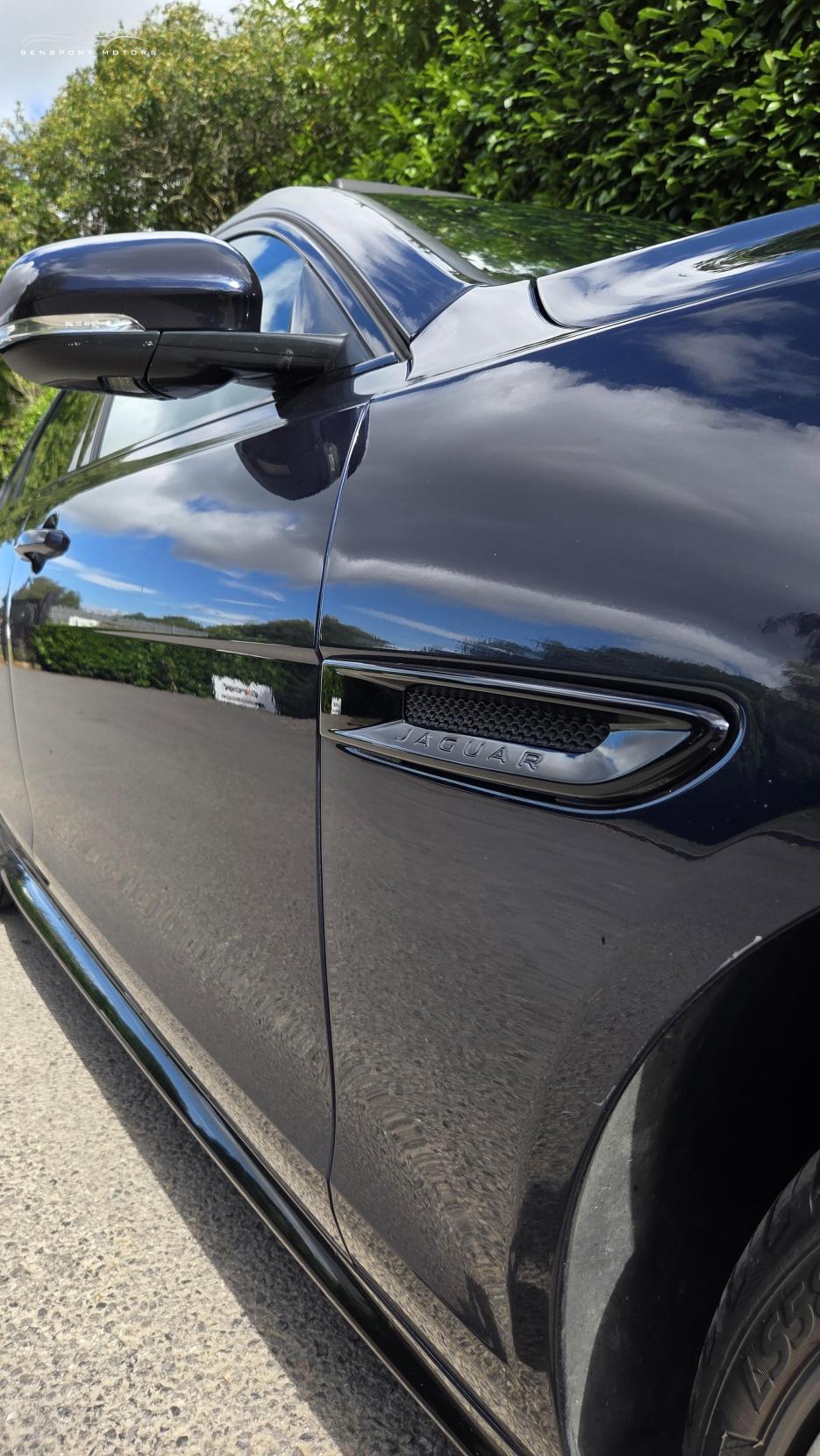 Jaguar XF 3.0d V6 S Saloon 4dr Diesel Auto Euro 6 (s/s) (300 ps)