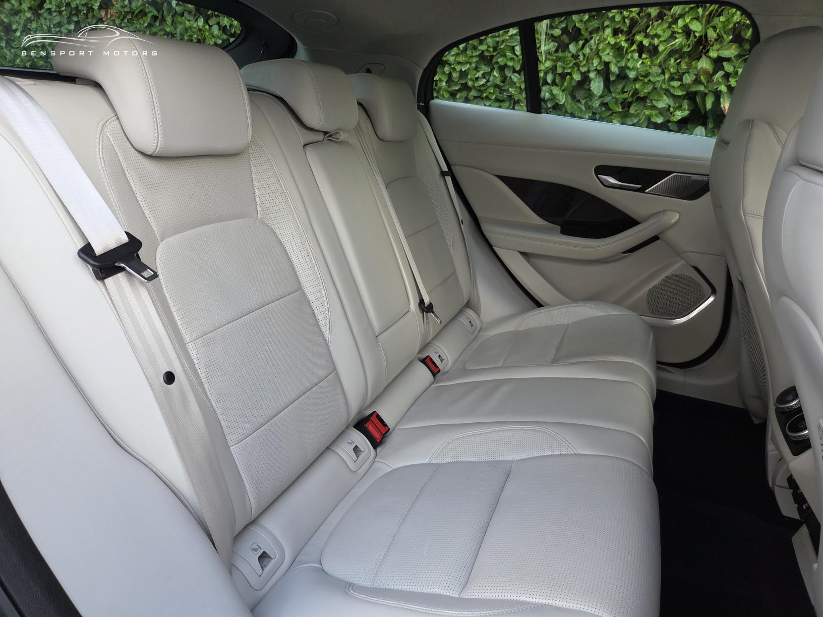 Jaguar I-PACE 400 90kWh HSE SUV 5dr Electric Auto 4WD (400 ps)